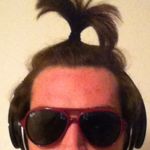 vin_is_hungry's profile picture. I'm very good looking and extremely modest.