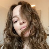 Lils (@suplils) 's Twitter Profile