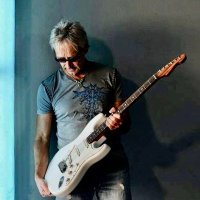 Michael Reese(@ReeseGuitar) 's Twitter Profile Photo