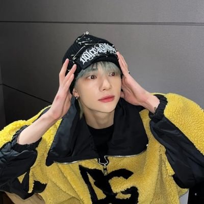 #스트레이키즈: dreams come true to those who truly want them
| stan acc na medj bns 🤪