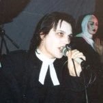 dave vanian is su- (GUNSHOT) • priv @bigc1tynights