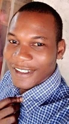 Oyegun10's profile picture. Nuetral in behaviour