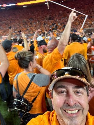 Surgeon - Crazed Vol Fan - Cursed Cubs Fan - Born in Chicago but Raised in Tennessee by Grace of God - Father to a Gamecock - Bury me in East Tennessee