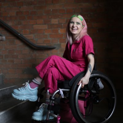 Advocating for life as a neurodivergent and disabled babe.