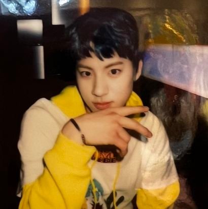 ♡𝐓𝐡𝐞 𝐛𝐨𝐲𝐳♡
♡SOMEWHERE(섬에) by ERIC♡
♡Le lloro a Eric y a Kevin♡
