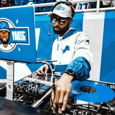 Father and most likely your favorite Dj. Official Dj for The @lions x @fordfield