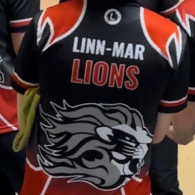 official page for Linn Mar Bowling