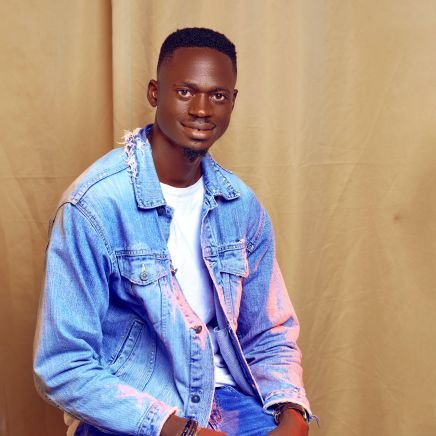 gulsallek's profile picture. Medical laboratory scientists on training/ UniJos/Chelsea fan
 A lover of God.