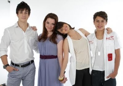 OfWizardsPlace's profile picture. Os Wizards Of Waverly Place - @selenagomez @Davidhenrie @jaketaustin stars
