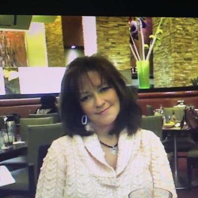 m_lareine's profile picture. Just interest in people