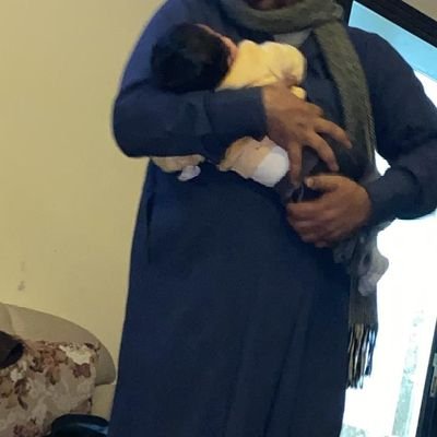 مواطن سعودي متزوج ولديه اطفال واسره كبيره يعولهم وعمله ومكسب رزقه سيارته ويعمل مندوب توصيل طلبات مطاعم وقعد عقد مع شركة وقهر ظلما