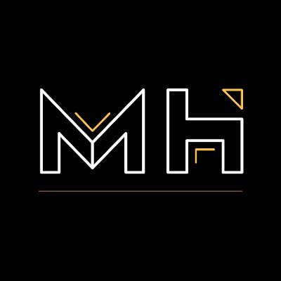 Senior graphic designer with many years of experience who has
worked on several projects in both print and online mediums.
Collaborates well with other crea