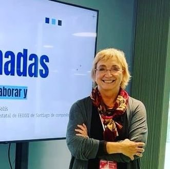 Profesora de inglés en una EOI de Asturias. Con ganas de seguir aprendiendo a enseñar.