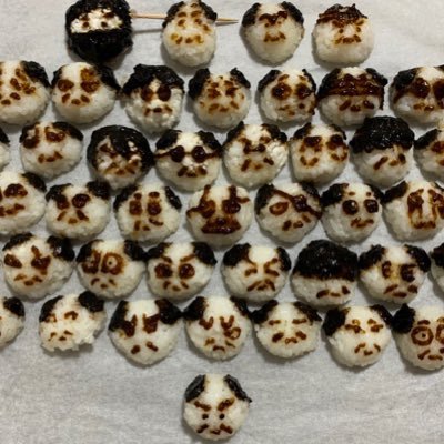 推しに関することと日常のつぶやき。距離感の詰め方が迷子なのでご迷惑をおかけします🙇♀️雑多垢でしたが、2024年9月ゴスペラーズに沼落ちしてから9割以上ゴス関連叫んでます。ゴス全沼入水/B'zファン歴25年以上/TRPG/KYS動画研究所/チームBACK/スポーツ全般好き。F/R/Bご自由にどうぞ〜