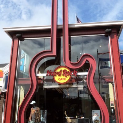 clemypraveen's profile picture. #Cricket #Football #India #CSK #Arsenal .. The greatest discovery of all time is that a person can change his future by merely changing his attitude.