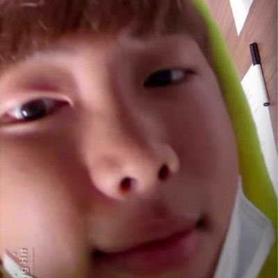 NamjoonsLilCrab's profile picture. OT7, Stan acc 💜

Trying to make twitter friends ✨💖

🐶🏑🎨🧸