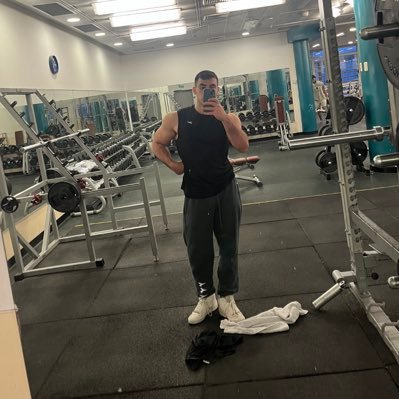 Zisss21's profile picture. 