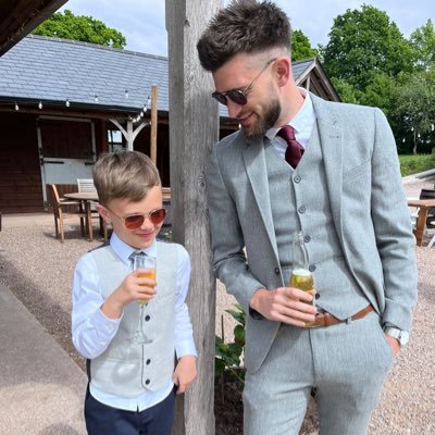 Insta - jayncharliegiff | AVFC Home n’ Away ⚽️ ‘Every week we follow’ 🫶🏻 HEITS