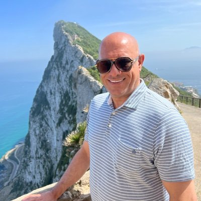 Former Member of Presidential High Committee for National Reconciliation, MP, Member of US-Iraq Business Council & IBBC. Internist, Cardiologist.