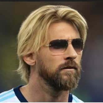 Ex-taringuero//gordo//feo//fracasado//manicero//anti-kukas//discípulo del facha//Todas menos con migo//Hincha del bokita//timbero de moneditas virtuales//