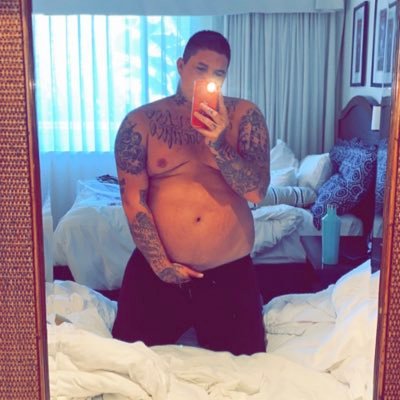NSFW 18+ |Body Positivity| Looking for LOVE while being a internet slut. 💙Venmo:Jayslewis88 For Worn Underwear 💁🏼♂️ https://t.co/VEaZammQSp