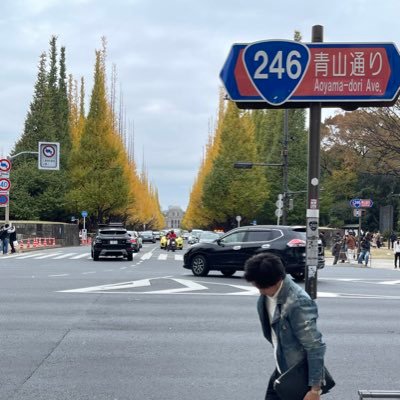 M48914164's profile picture. 