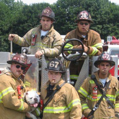 Public safety ⛈️🌪️☣️🚧👨🏻‍💻📑 #EMGTwitter Fireman 🔥 🚒 🚑 Dog dad 🐶🐾 Sports fanatic ⚾️ 🏒 🏈