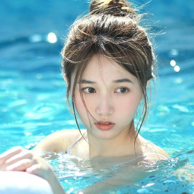 sunyanyan19's profile picture. 