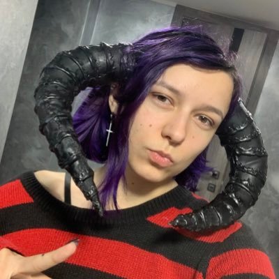 I’m cosplayer, crafter and maybe OF model 😮💨 Як мультиварка, тільки людина 💅 24, UA 🇺🇦 #укртві #укркосплей
