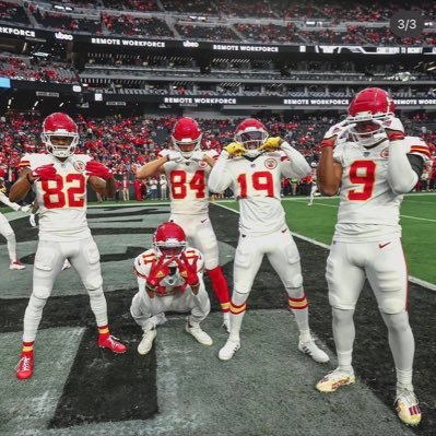 Dad, husband, Avid runner, Chiefs, and Irish fan.