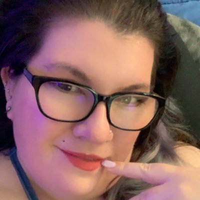 18+ only ✨ BBW camgirl on Chaturbate ✨ #NSFW content creator OnlyFans ✨ https://t.co/OL2vrVYygc