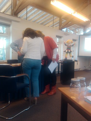 CoOptimaliseerder. Door de omgeving mijn vrienden zien. mensenmens, mediator, actief oor, Master #NLP, ProCo, panoramisch, ongeneeslijk nieuwsgierig.