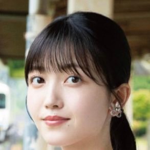 ◢͟│⁴⁶乃木坂 神推し→久保史緒里 推し →井上和、遠藤さくら 卒業生→生田絵梨花、松村沙友理、星野みなみ、齋藤飛鳥、与田祐希 生写真ガチ勢