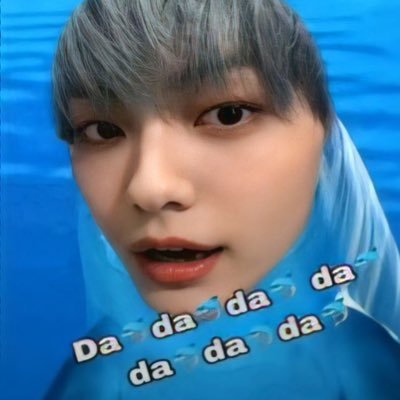 bluephinsoob's profile picture. live love laugh txt