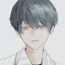 普通の男子高校生です。ゲームしかしません。グラクロ、ドッカン、ブロスタ、荒野してます。暇人なんで誰か一緒にしよー