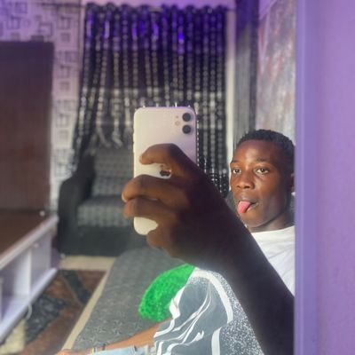 neverworkalo5's profile picture. 