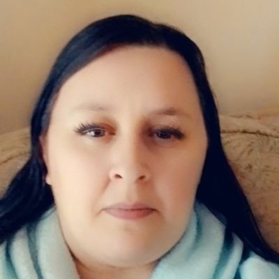 goal is to reach 5000 followers
love God 🙏