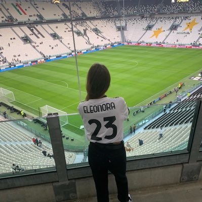 Eleonor86981270's profile picture. 