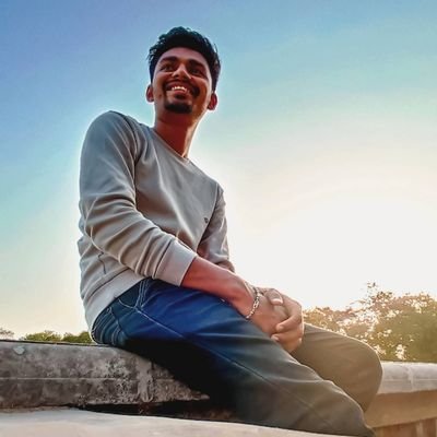 imdev1008's profile picture. Pisces 🐬
Mobile app developer 📱
Garba 😍
Cricket ❣️