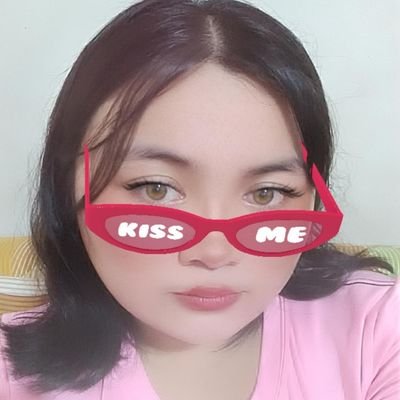 kaaara_a's profile picture. tannies.