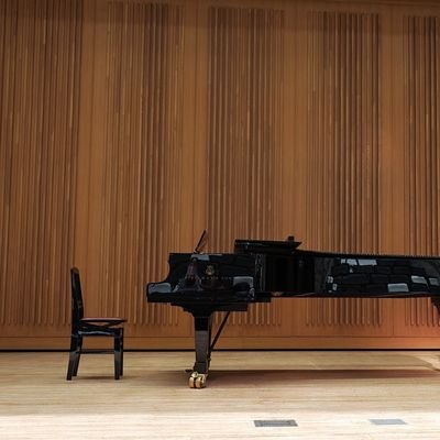 9coffee_monster's profile picture. 最近は浅煎りエアロプレス派
深煎りドリップの技量がないという噂もある