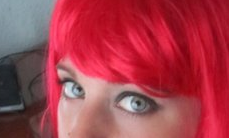 Rounis_limu's profile picture. Verás, el mundo se divide en dos categorías: los que tienen el revolver cargado y los que cavan. Tú cavas. Vivo con Nerea en un castillo.