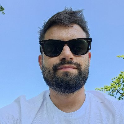 peyiyo's profile picture. En busca del equilibrio perfecto.  
"cuando los locos seamos más, los locos van a ser ustedes"

-you can pay with bitcoin here-