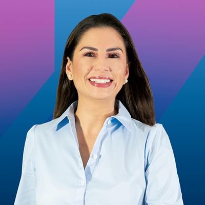 Diputada Local del PAN por el 5º Distrito. Mamá de Asis Emilio y Damián. Abogada, Mtra en Admin. Pública, y en D.H. Orgullosamente Meridana #TransformemosJuntos