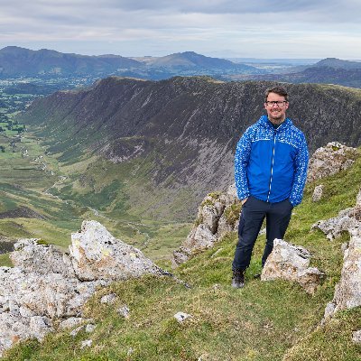 likes taking photos of hills, and lakes, and trees. @pnefc supporter. History teacher.