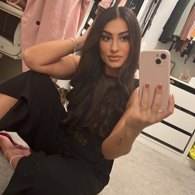 SophieSkelton2's profile picture. ❤