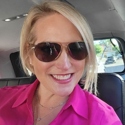 LKoperek's profile picture. Sports. Wine. Wildlife. Fun.