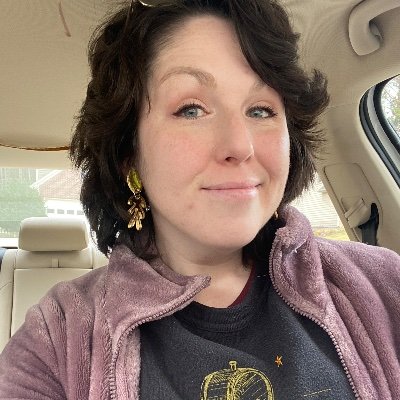 Momma Bear / WSET Level III Wine Enthusiast / L&D Program Manager / Art History MA / TNBC, BRCA 1 💕