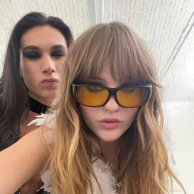 macdambie's profile picture. she/her