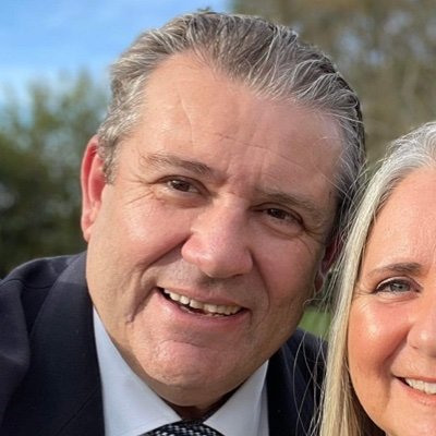 StephaneSence's profile picture. Dg syndicat patronal / Adjoint au maire / Délégué @Horizons